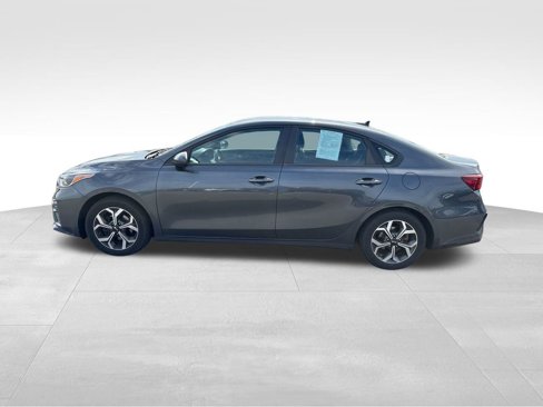Certified 2020 Kia Forte LXS image 12