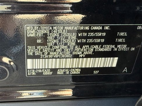 Used 2023 Toyota RAV4 XLE Premium image 24