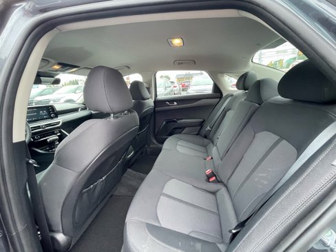 Used 2021 Kia K5 LXS image 11
