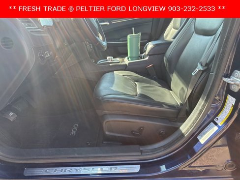 Used 2015 Chrysler 300 C w/ Light Group image 15