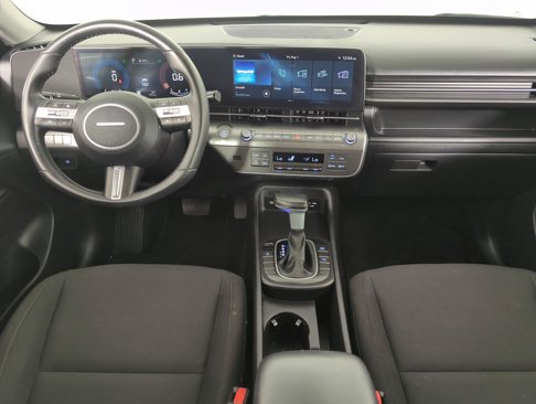 Used 2024 Hyundai Kona SEL image 4