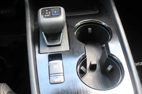 Used 2021 Nissan Rogue SV w/ Premium Package image 36
