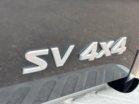 Used 2015 Nissan Frontier SV w/ SV Value Truck Package image 17