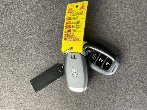 Used 2020 Hyundai Santa Fe SEL w/ Convenience + Premium Package image 23