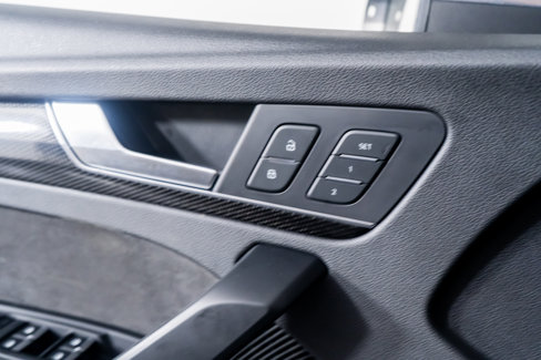 Used 2018 Audi SQ5 Prestige w/ Prestige Package image 38