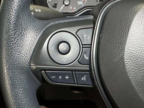 Used 2024 Toyota Corolla LE image 8