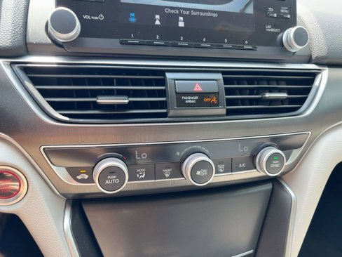 Used 2020 Honda Accord LX image 23