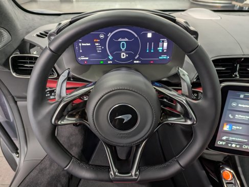 New 2025 McLaren Artura image 10