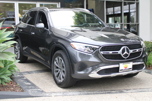 Certified 2025 Mercedes-Benz GLC 300 image 3