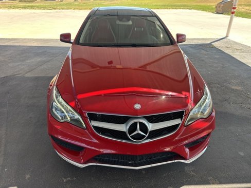 Used 2016 Mercedes-Benz E 400 Coupe image 2
