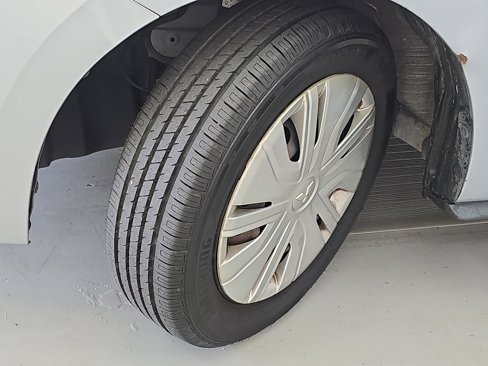 Used 2018 Mitsubishi Mirage ES image 29