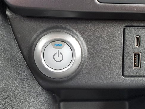 Certified 2023 Nissan Leaf S image 32