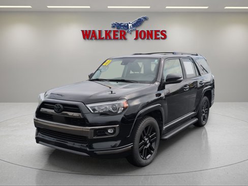 Used 2021 Toyota 4Runner Nightshade image 3