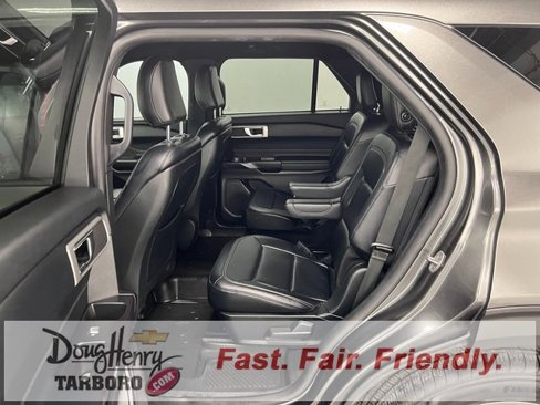Used 2020 Ford Explorer XLT w/ Equipment Group 202A image 33