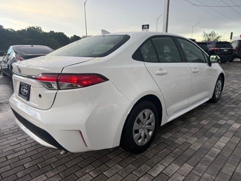 Used 2021 Toyota Corolla L image 8