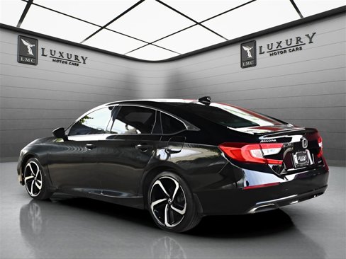 Used 2020 Honda Accord Sport image 5