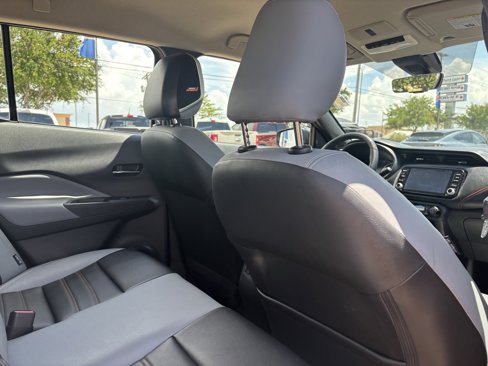 Used 2021 Nissan Kicks SR w/ SR Premium Package image 20
