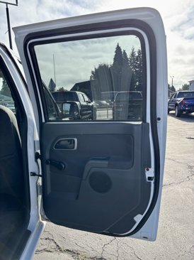 Used 2004 Chevrolet Colorado LS image 15