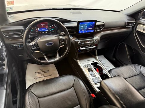 Used 2020 Ford Explorer Limited image 8
