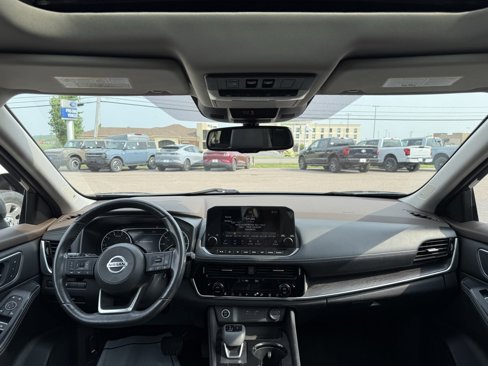 Used 2021 Nissan Rogue SL w/ Premium Package image 22