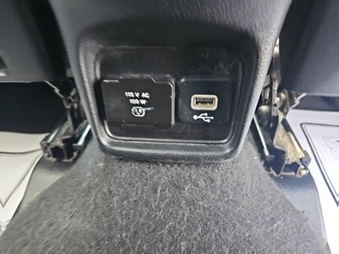 Used 2021 Jeep Compass Limited image 13