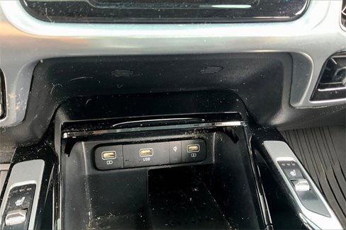 Used 2022 Kia Sorento SX image 16