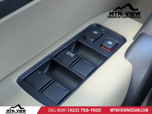 Used 2010 Honda CR-V LX image 11