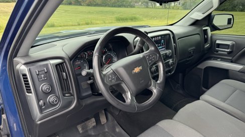 Used 2018 Chevrolet Silverado 1500 LT w/ All Star Edition image 13