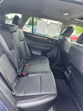 Used 2018 Subaru Outback 2.5i Limited image 16