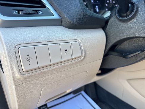 Used 2017 Hyundai Tucson SE image 16