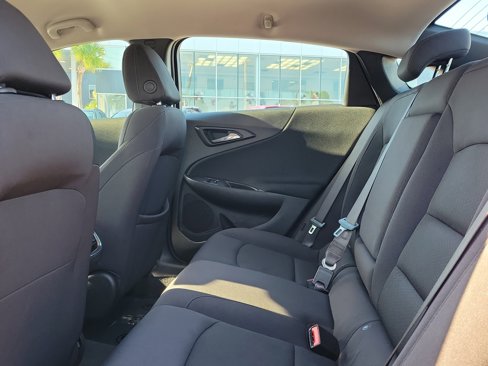 Used 2023 Chevrolet Malibu LT image 12