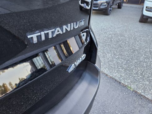 Used 2020 Ford EcoSport Titanium image 11