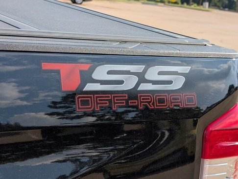 Used 2019 Toyota Tundra SR5 image 8