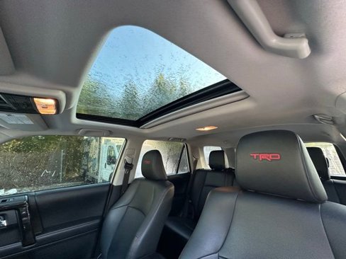 Used 2019 Toyota 4Runner TRD Off-Road Premium image 26