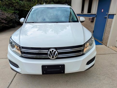 Used 2016 Volkswagen Tiguan S image 10