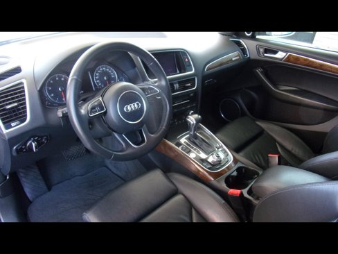 Used 2015 Audi Q5 3.0T Premium Plus image 3