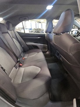 Used 2019 Toyota Camry L image 34