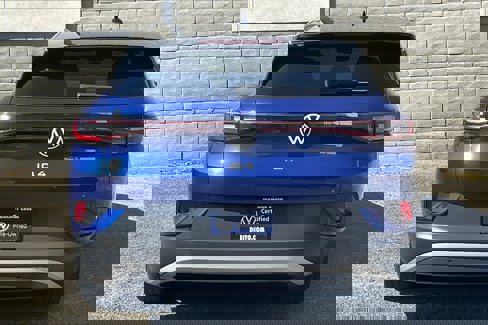 Certified 2022 Volkswagen ID.4 Pro S image 3