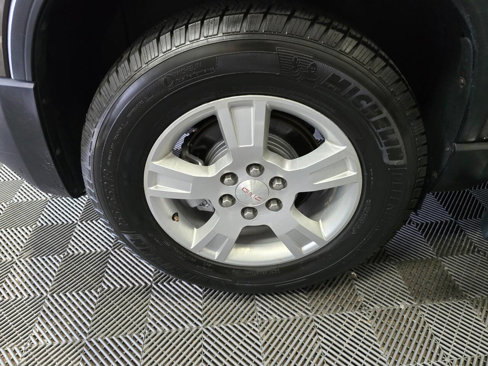 Used 2012 GMC Acadia SLE image 38
