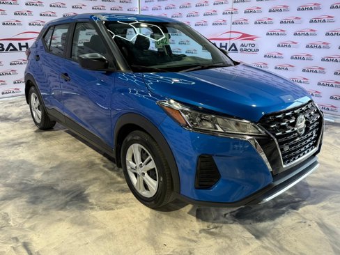 Used 2021 Nissan Kicks S image 3