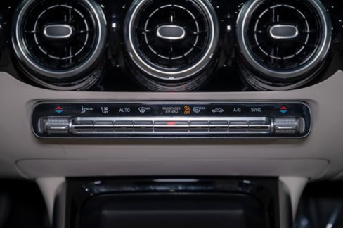 Certified 2022 Mercedes-Benz GLA 250 image 17