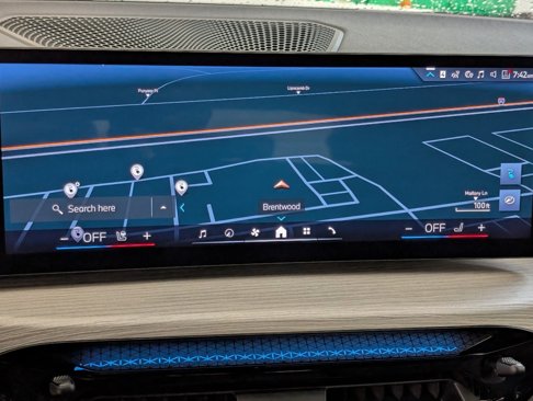 New 2025 BMW i4 eDrive40 w/ Parking Assistance Package image 17