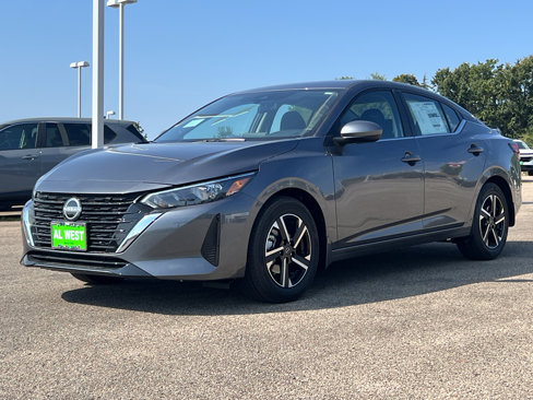 New 2025 Nissan Sentra SV image 3