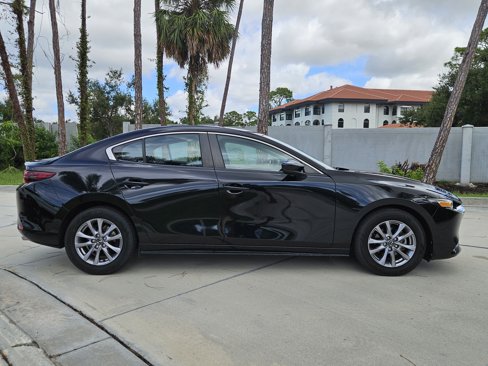 Used 2021 MAZDA MAZDA3 Sedan image 8