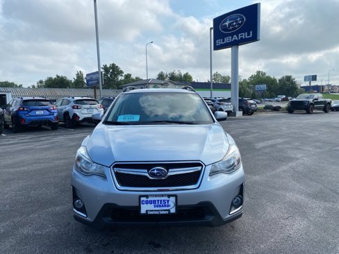 Used 2017 Subaru Crosstrek 2.0i Premium image 2