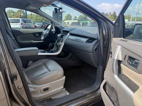 Used 2013 Ford Edge SEL image 10
