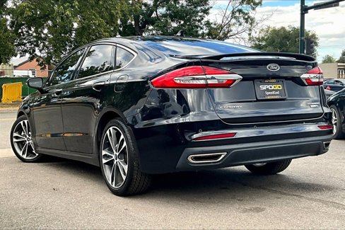 Used 2019 Ford Fusion Titanium image 12