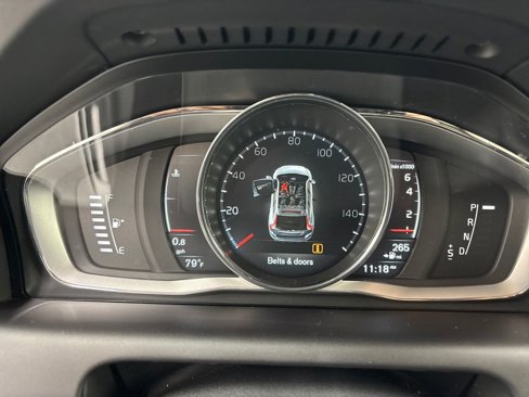 Used 2017 Volvo XC60 T6 Dynamic w/ Climate Package image 15