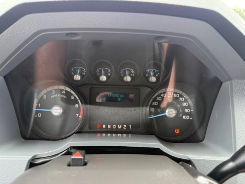Used 2015 Ford F250 XL w/ Power Equipment Group image 27
