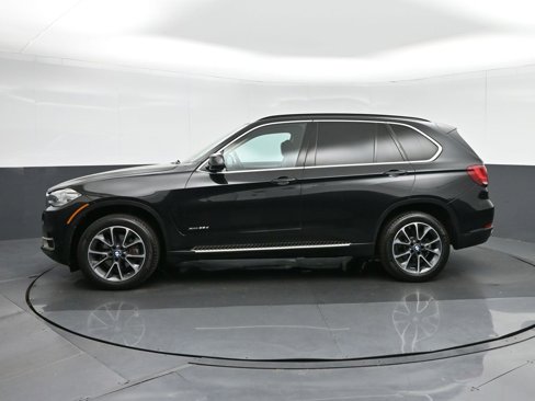 Used 2015 BMW X5 xDrive35d image 4